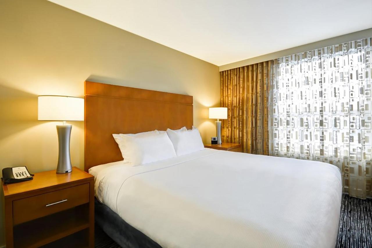 Hyatt House Naperville/Warrenville Екстериор снимка