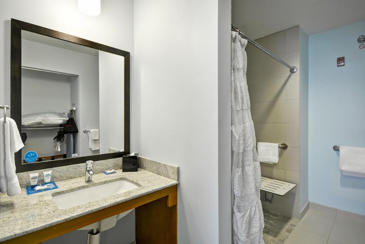 Hyatt House Naperville/Warrenville Екстериор снимка