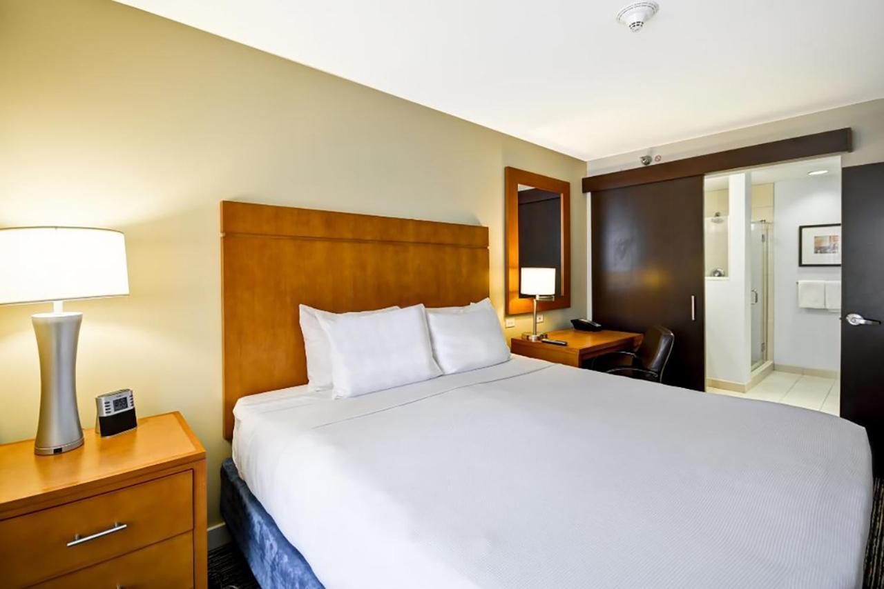 Hyatt House Naperville/Warrenville Екстериор снимка